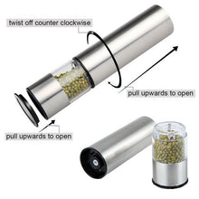 Stainless Steel Electric Pepper and Salt Spice Grinder Set